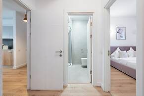 Uphome Suites