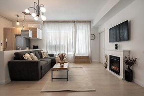 Uphome Suites