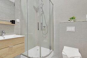 Uphome Suites