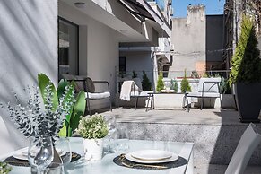 Uphome Suites