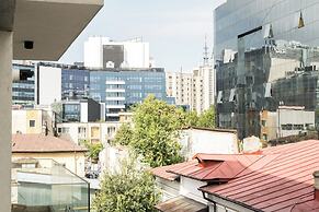 Uphome Suites