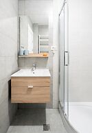 Uphome Suites