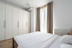 Uphome Suites