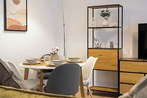 Uphome Suites