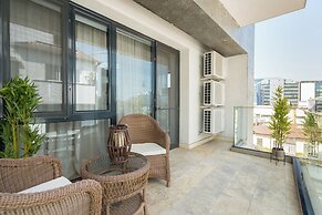 Uphome Suites