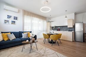 Uphome Suites