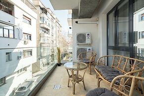 Uphome Suites