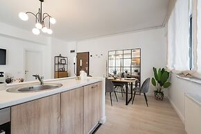 Uphome Suites