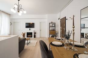 Uphome Suites