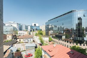Uphome Suites