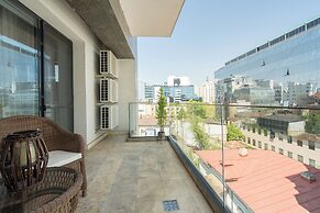 Uphome Suites