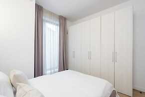 Uphome Suites
