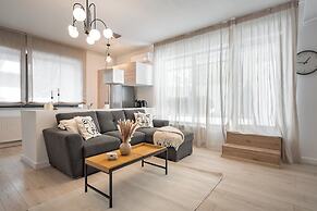 Uphome Suites