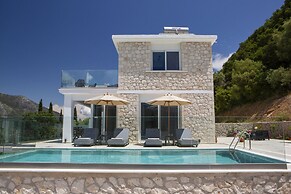 Majestic Luxury Villas