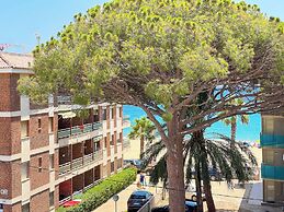 EMERALD SUN HOTEL