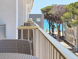EMERALD SUN HOTEL