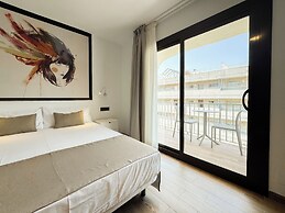 EMERALD SUN HOTEL