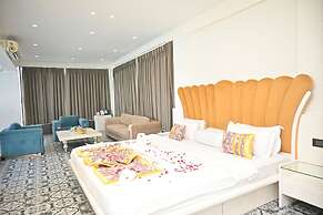 Urvi Banquets & Guest House