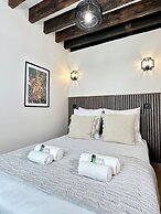 1595 Chapon