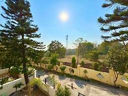 Ganga Moksha Homestay