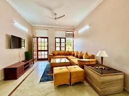 Ganga Moksha Homestay