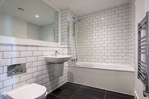 Insignia Aparment