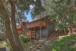 The Lazy Bear Cabin - For 6!