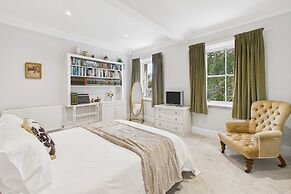 Host Stay Thornecroft