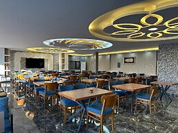 HOTEL PERA WHİTE