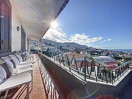 Villa Santa Luzia 2 by Atlantic Holiday