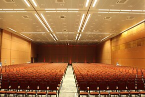 Actuall Convention by Summit Hotels