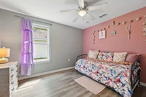 Ocean Blue Haven - Stay for 6!