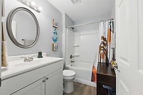 Ocean Blue Haven - Stay for 6!
