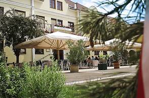 Eisenbocks Strasser Hof