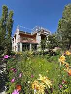 Napishu guest house
