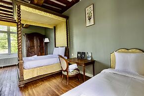 Live the Chateau Dream in the Loire Countryside