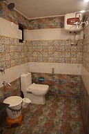 The Oak & Lake View Resort