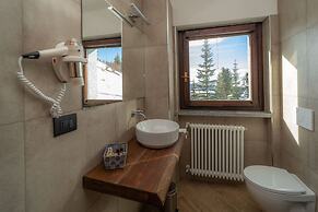 Hotiday Sestriere Ski Run
