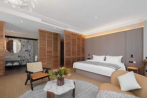 Mudita City Hotel
