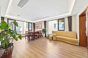 Kunming Boyue Hotel