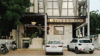 Hotel RS Grand