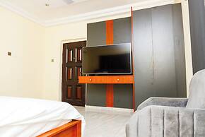 Bawuah Royal Apartments