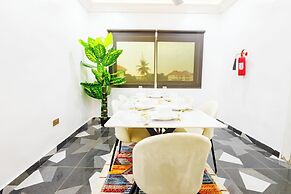 Bawuah Royal Apartments
