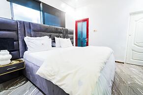 Bawuah Royal Apartments