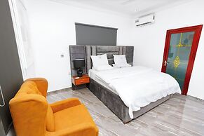 Bawuah Royal Apartments