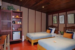 Suan Pa Khao Lom Homestay