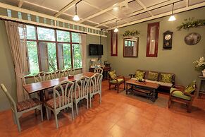 Suan Pa Khao Lom Homestay