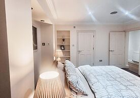 Luxurious & Spacious 2BR