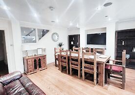 Luxurious & Spacious 2BR