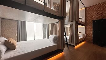Literal Hostel